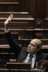 Citarán al Gobierno de Uruguay al Congreso por irregularidades en estadios Citarán al Gobierno de Uruguay al Congreso por irregularidades en estadios