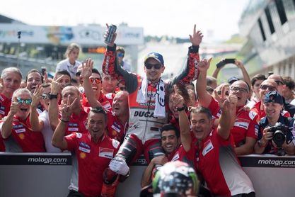 Lorenzo y Márquez vuelven a copar la atención Lorenzo y Márquez vuelven a copar la atención