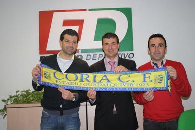 "No será decisivo, pero el derbi ante el Mairena será importante" "No será decisivo, pero el derbi ante el Mairena será importante"
