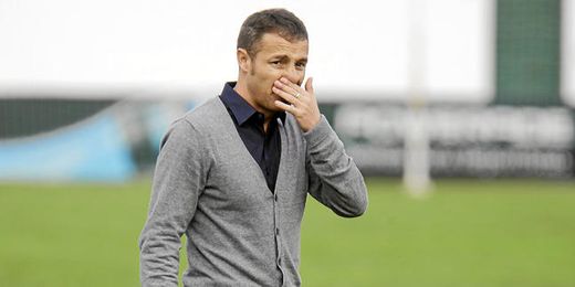 El míster Óscar Cano seguirá al frente del filial verdiblanco la próxima temporada. El míster Óscar Cano seguirá al frente del filial verdiblanco la próxima temporada.