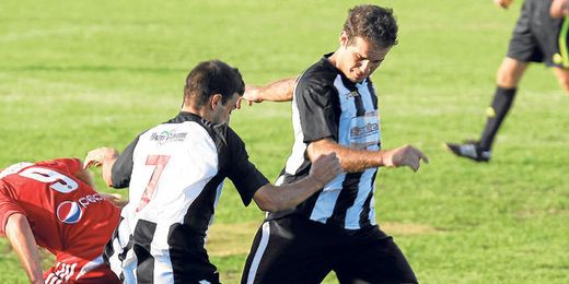 Los jugadores blanquinegros actuaron como un bloque a lo largo del año, superando así los contratiempos. Los jugadores blanquinegros actuaron como un bloque a lo largo del año, superando así los contratiempos.