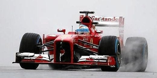 Toca remontada para Alonso en territorio de Hamilton. Toca remontada para Alonso en territorio de Hamilton.