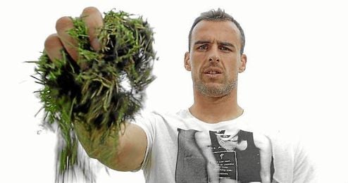 Antonio Amaya se ha convertido en el líder de la defensa bética. Antonio Amaya se ha convertido en el líder de la defensa bética.