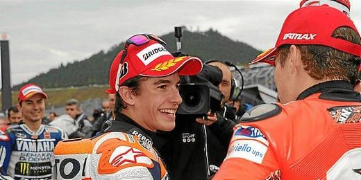 El piloto español Marc Márquez, tras finalizar los entrenamientos en el circuito de Motegi. El piloto español Marc Márquez, tras finalizar los entrenamientos en el circuito de Motegi.