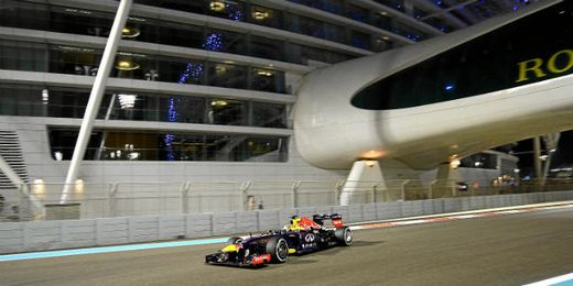 La noche de Abu Dabi muestra que el ritmo de Vettel no decae La noche de Abu Dabi muestra que el ritmo de Vettel no decae