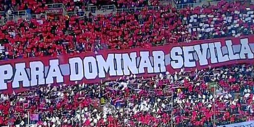Tifo en la grada del Sánchez Pizjuán en un partido ante el Betis Tifo en la grada del Sánchez Pizjuán en un partido ante el Betis