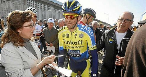 Contador tras una etapa en la Tirreno - Adriático. Contador tras una etapa en la Tirreno - Adriático.