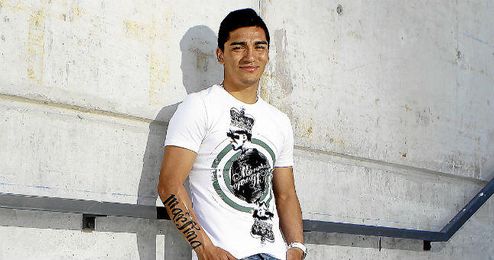 Lolo Reyes posa para ESTADIO Deportivo en la ciudad deportiva del Betis. Lolo Reyes posa para ESTADIO Deportivo en la ciudad deportiva del Betis.