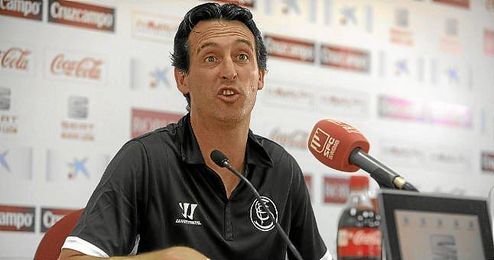 Unai Emery, durante una rueda de prensa. Unai Emery, durante una rueda de prensa.