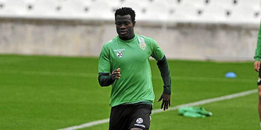 Nosa en un entrenamiento con el Betis Nosa en un entrenamiento con el Betis