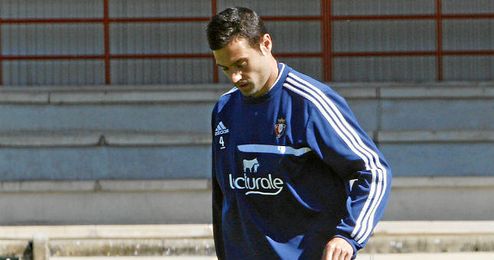 Miguel Flaño, en un entrenamiento con el Osasuna. Miguel Flaño, en un entrenamiento con el Osasuna.