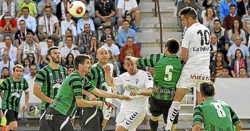 Partido del playoff de ascenso a Segunda entre el Albacete y el Sestao. Partido del playoff de ascenso a Segunda entre el Albacete y el Sestao.