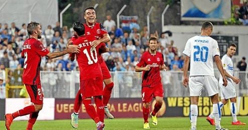 Aspas celebra su primer gol sevillista. Aspas celebra su primer gol sevillista.