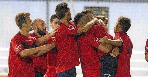 Los jugadores del Soleá celebran un gol ante el Puebla. Los jugadores del Soleá celebran un gol ante el Puebla.