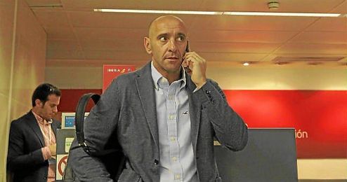 Monchi, antes de partir rumbo a San Petersburgo el pasado martes. Monchi, antes de partir rumbo a San Petersburgo el pasado martes.