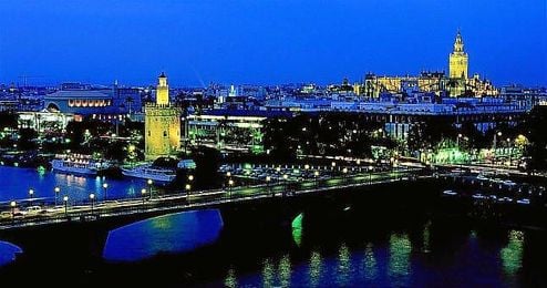 Sevilla y su noche se visten de blanco por cuarta vez - Estadio ... Sevilla y su noche se visten de blanco por cuarta vez - Estadio ...