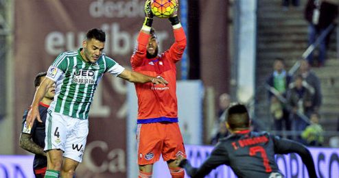 Bruno podrá jugar el derbi. Bruno podrá jugar el derbi.