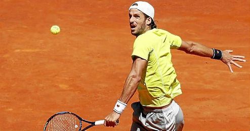 Feliciano se impuso a Leonardo Mayer 7-6 (5), 4-6, y 6-4. Feliciano se impuso a Leonardo Mayer 7-6 (5), 4-6, y 6-4.