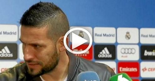 "Tengo cuatro años más de contrato y estoy muy feliz en el Madrid", afirma el portero catalán. "Tengo cuatro años más de contrato y estoy muy feliz en el Madrid", afirma el portero catalán.