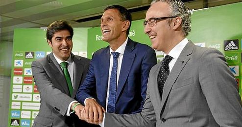 "A final de junio o principios de julio empezará el derribo del Gol Sur". "A final de junio o principios de julio empezará el derribo del Gol Sur".