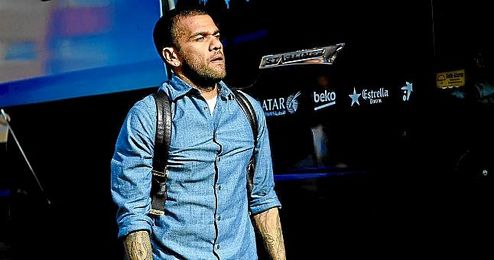 Dani Alves, se va tras conseguir 23 títulos Dani Alves, se va tras conseguir 23 títulos
