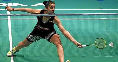 Carolina Marín cae en semifinales ante la china Wang. Carolina Marín cae en semifinales ante la china Wang.