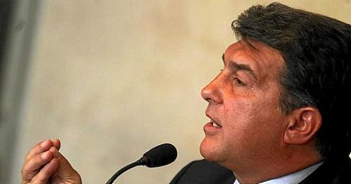Laporta: "El FC Barcelona quedaría como único inculpado por dos delitos fiscales" . Laporta: "El FC Barcelona quedaría como único inculpado por dos delitos fiscales" .