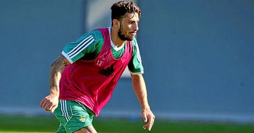 Piccini, el ´refuerzo´ para el lateral derecho. Piccini, el ´refuerzo´ para el lateral derecho.