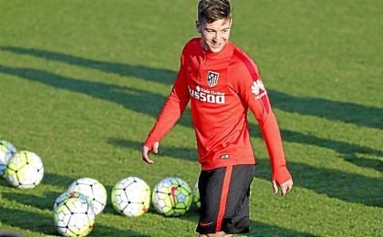 Barcelona, Valencia, Sevilla, Villarreal, Milan, Inter y Roma, han tanteado al jugador. Barcelona, Valencia, Sevilla, Villarreal, Milan, Inter y Roma, han tanteado al jugador.