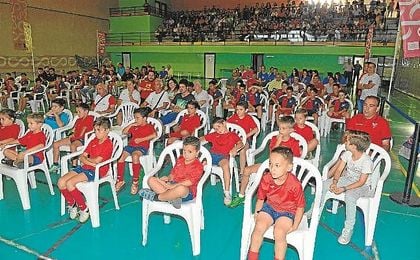 Los mas pequeños disfrutaron de un fin de fiesta a la altura de una gran temporada. Los mas pequeños disfrutaron de un fin de fiesta a la altura de una gran temporada.