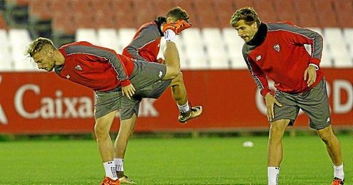 Immobile y Llorente, en un entrenamiento del Sevilla. Immobile y Llorente, en un entrenamiento del Sevilla.