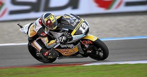 Luthi, rodando sobre el circuito de Assen. Luthi, rodando sobre el circuito de Assen.