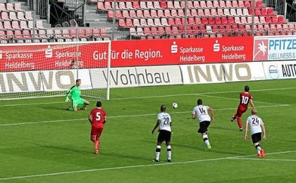 Konoplyanka anotó de penalti el 1-1. Konoplyanka anotó de penalti el 1-1.