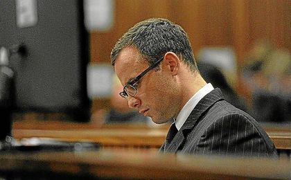 Pistorius, durante el juicio por la muerte de su pareja. Pistorius, durante el juicio por la muerte de su pareja.