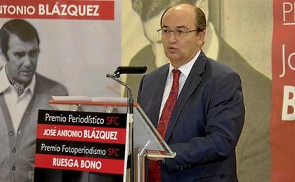 "Los medios de comunicación tienen parte de culpa de que este club se haya convertido en un grande". "Los medios de comunicación tienen parte de culpa de que este club se haya convertido en un grande".