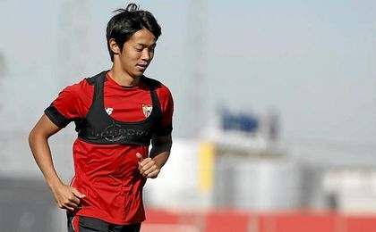 El Sevilla hace oficial el traspaso de Kiyotake a Japón El Sevilla hace oficial el traspaso de Kiyotake a Japón