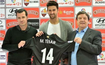 Marcos Tébar en su presentación como nuevo jugador del Reus. Marcos Tébar en su presentación como nuevo jugador del Reus.