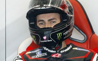 Lorenzo: "Vamos dando pequeños pasos hacia adelante" Lorenzo: "Vamos dando pequeños pasos hacia adelante"