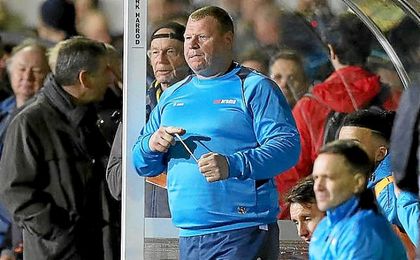 Wayne Shaw durante el final del partido que enfrentó al Sutton contra el Arsenal. Wayne Shaw durante el final del partido que enfrentó al Sutton contra el Arsenal.