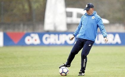 Mel cree que Ceballos es un jugador "diferente". Mel cree que Ceballos es un jugador "diferente".