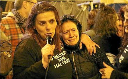 Las mujeres en huelga de hambre en la Puerta del Sol logran su objetivo Las mujeres en huelga de hambre en la Puerta del Sol logran su objetivo