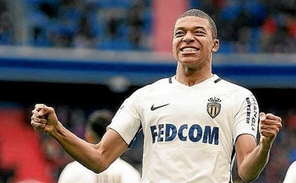 Un equipo, dispuesto a pagar 80 millones por Mbappé Un equipo, dispuesto a pagar 80 millones por Mbappé