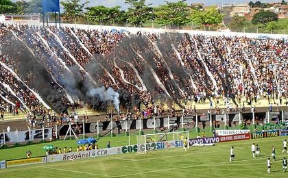 Condenan a tres aficionados del Corinthians por matar a uno del Palmeiras Condenan a tres aficionados del Corinthians por matar a uno del Palmeiras