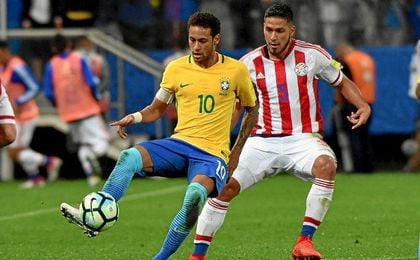 Brasil está virtualmente clasificada para Rusia 2018. Brasil está virtualmente clasificada para Rusia 2018.