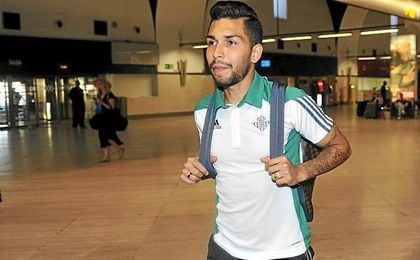 Petros ha pasado a un segundo plano en los últimos partidos. Petros ha pasado a un segundo plano en los últimos partidos.