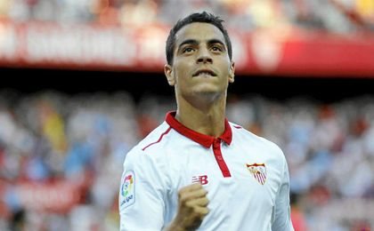 Ben Yedder celebra el cuarto gol del choque. Ben Yedder celebra el cuarto gol del choque.