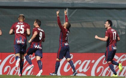 Pedro León volvió a marcar para el Eibar. Pedro León volvió a marcar para el Eibar.