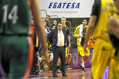 Alejandro Martínez, nuevo entrenador del Real Betis Baloncesto. Alejandro Martínez, nuevo entrenador del Real Betis Baloncesto.