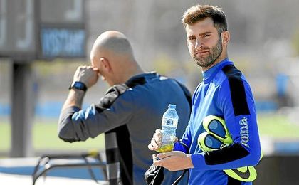Baptistao, en un entrenamiento con el Espanyol. Baptistao, en un entrenamiento con el Espanyol.