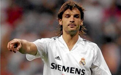 Morientes: "Si el Real Madrid gana, el título de Liga estaría muy de cara" Morientes: "Si el Real Madrid gana, el título de Liga estaría muy de cara"